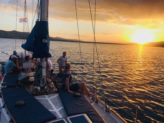 Hartbeespoort Yacht Charters